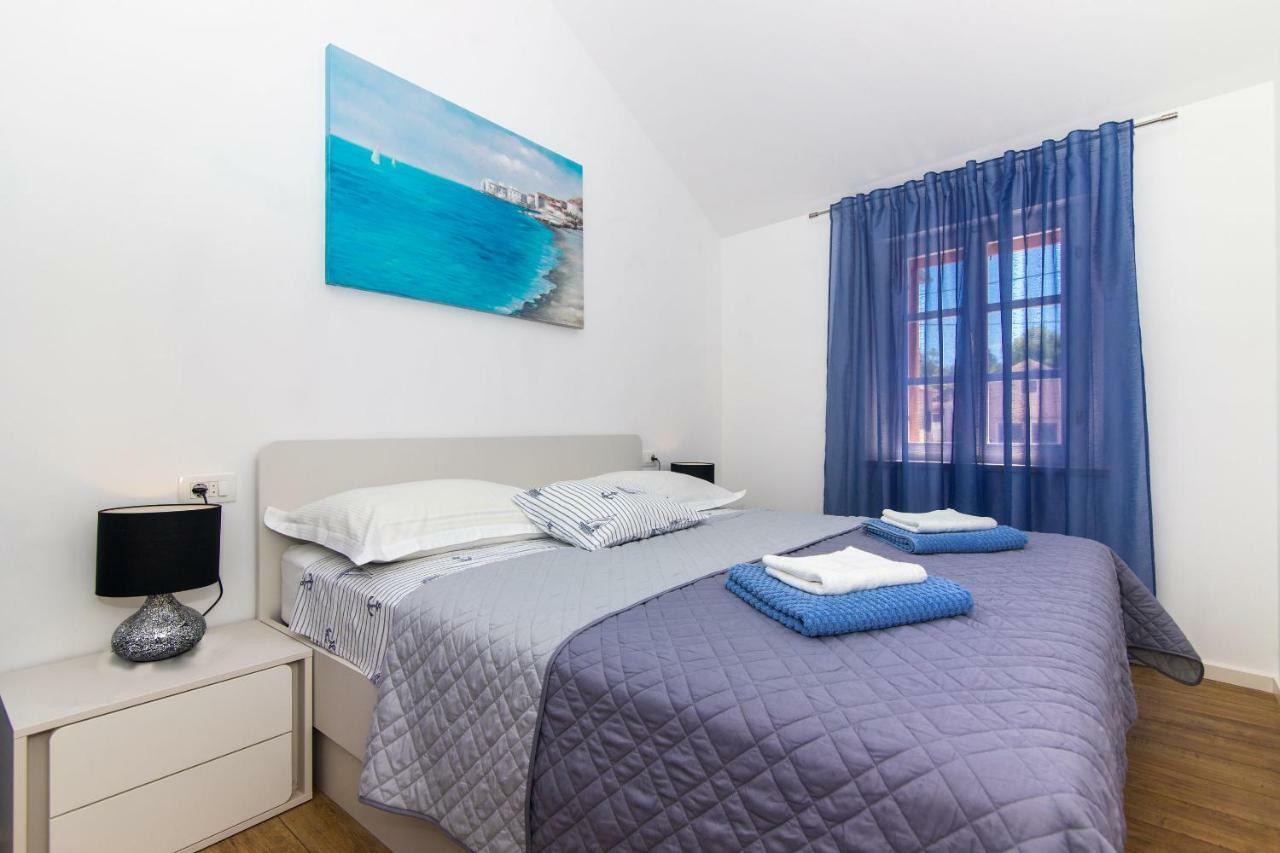 House Tia Villa Vrboska Kültér fotó