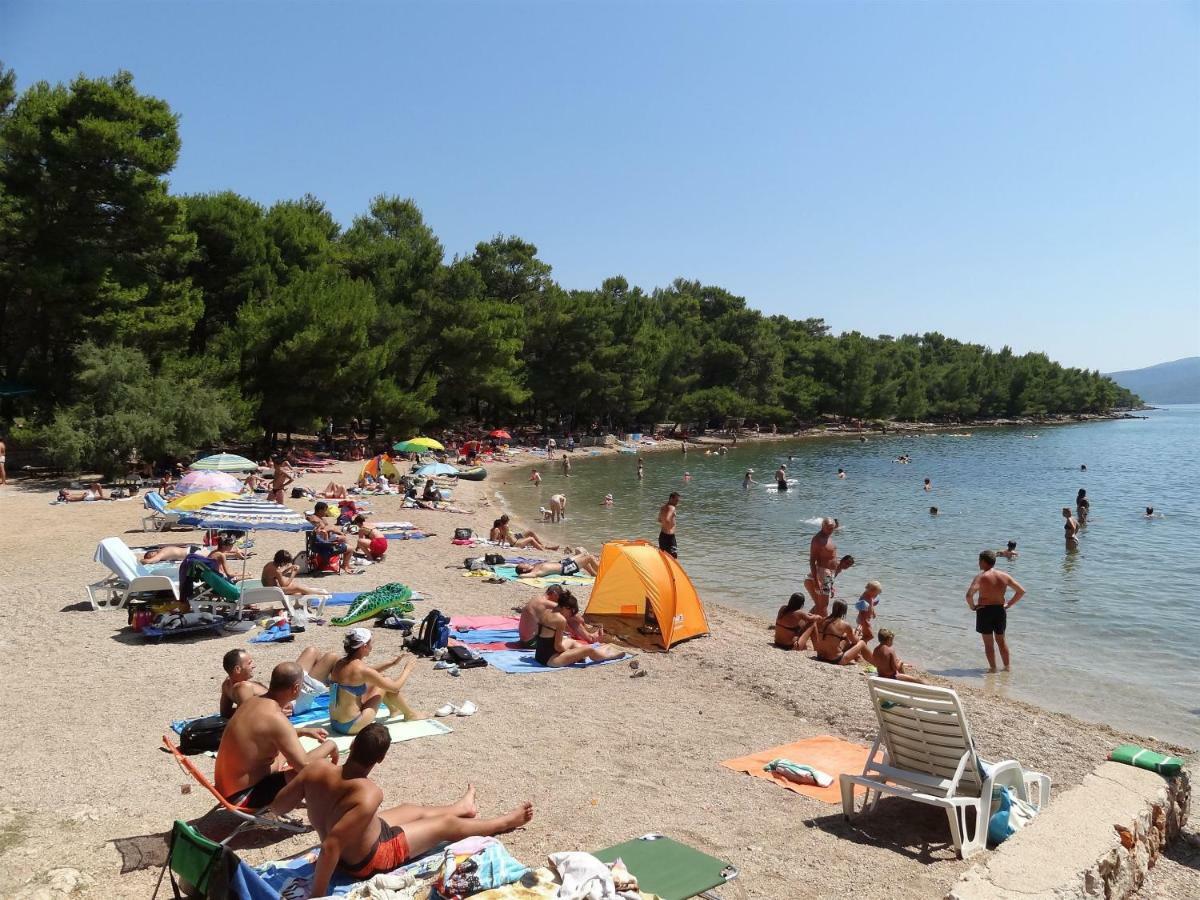House Tia Villa Vrboska Kültér fotó